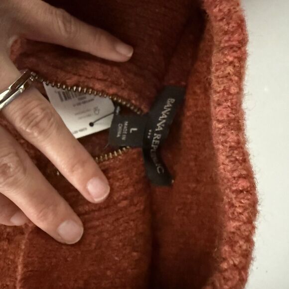 Banana Republic 1/4 Zip Sweater Large Red Mens Cotton Wool Preppy Academia New - Picture 9 of 10